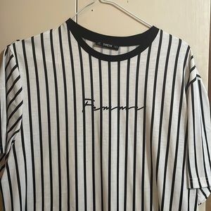 Men medium SHEIN t shirt